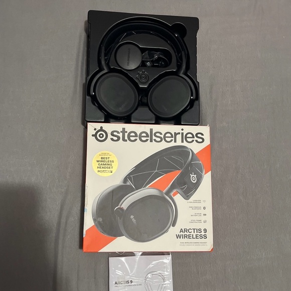 STEELSERIES ARCTIS 9 WIRELESS